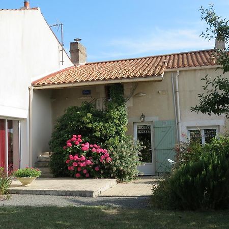 Saint-Aubin-la-Plaine L'Aubinoise B&B 외부 사진