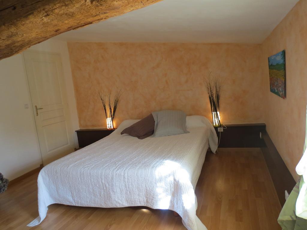 Saint-Aubin-la-Plaine L'Aubinoise B&B 객실 사진