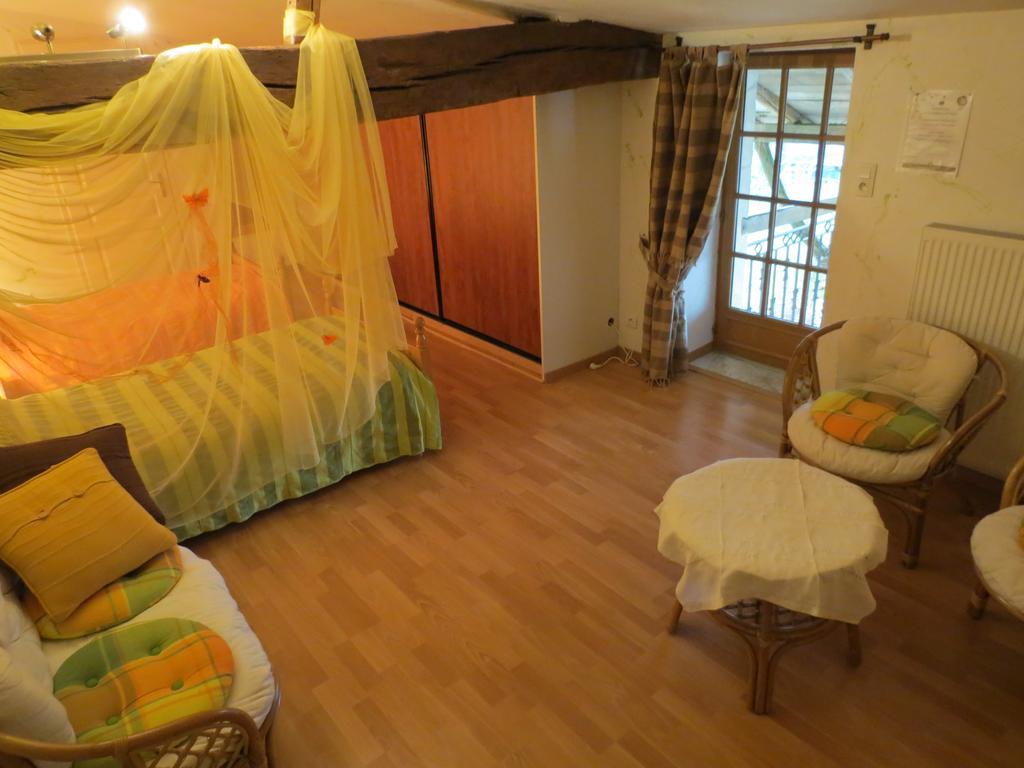 Saint-Aubin-la-Plaine L'Aubinoise B&B 외부 사진